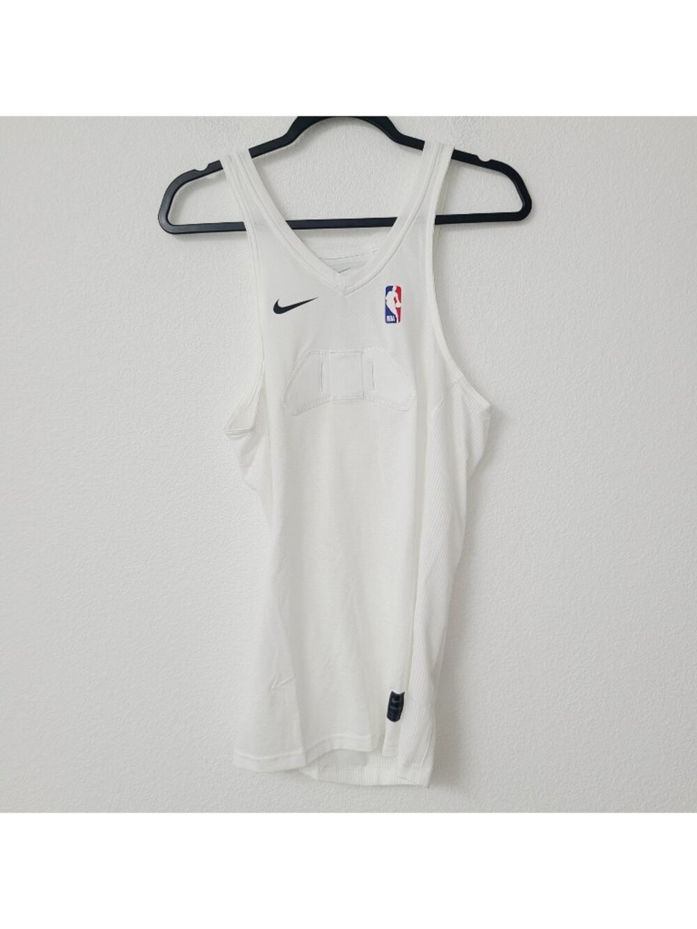 NEW Nike Pro NBA Team Player Issue Training Tank 880805-100 Size M White NWOT